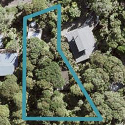 76 Rayner Road, Piha, New Lynn