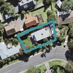 1A McGlashen Place, Beach Haven, Auckland