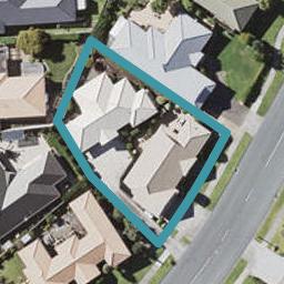 2/39 Tarnica Road, Northpark, Auckland