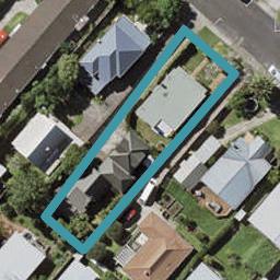 2/18 Brook Street, Milford, Auckland