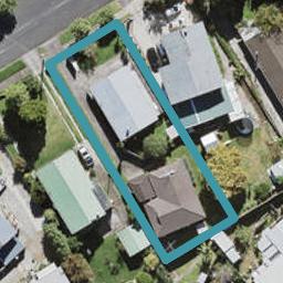 2/48 Waimumu Road, Massey, Auckland