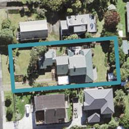 8 Harrybrook Road, Green Bay, Auckland