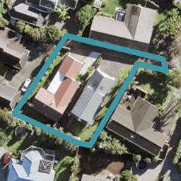 2/32 GLUCINA Avenue, West Harbour, Auckland
