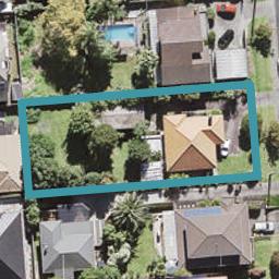 11 Harrybrook Road, Green Bay, Auckland