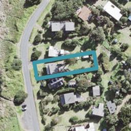 131 Marine Parade North, Piha
