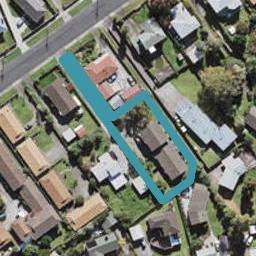 2/21 Roberts Road, Te Atatu South, Auckland