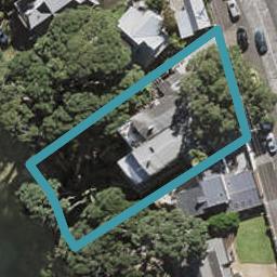 2/80 Queen Street, Northcote Point, Auckland