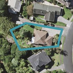 25 Pinewood Grove, Botany Downs, Auckland