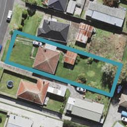 16 Kirrie Avenue, Te Atatu South, Auckland