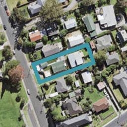 2/49 Tramway Road, Beach Haven, Auckland