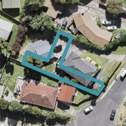 6/11 Scanlen Terrace, Kelston, Auckland