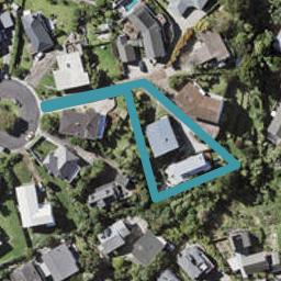 2/4 ELIZABETH PL, Mairangi Bay, Auckland