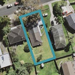 2/12 Ayton Drive, Totara Vale, Auckland