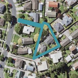 1/16 Cranberry Place, Bucklands Beach, Auckland