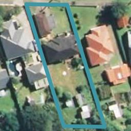 13 Pembroke Road, Stratford