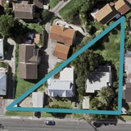 2/58 Target Road, Totara Vale, Auckland