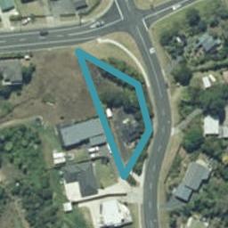 32 Simon Road, Raglan