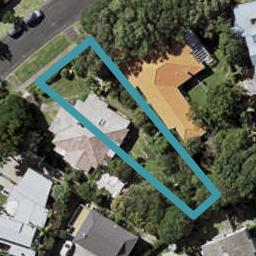 8B Beresford Street, Bayswater, Auckland