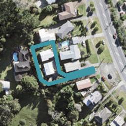 2/1030 East Coast Road, Fairview Heights, Auckland