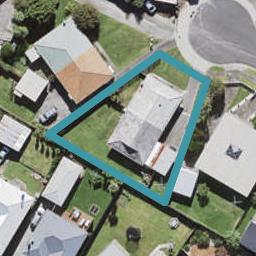 2/34 Blacklock Avenue, Henderson, Auckland
