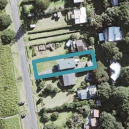 81 Marine Parade North, Piha
