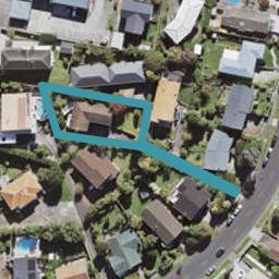 11 Chelsea View Drive, Chatswood, Auckland