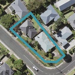 2/1 Tonkin Drive, Sunnynook, Auckland
