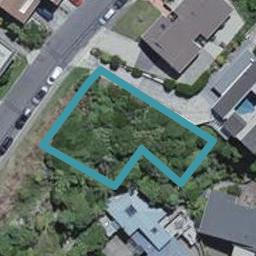 12 Puketiro Avenue, Northland, Wellington