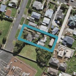 2/13 Driver Road, Māngere East, Auckland