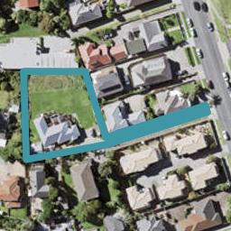 2/25 MacLeans Road, Bucklands Beach, Auckland