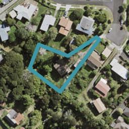 13 McKinley Road, Sunnyvale, Auckland