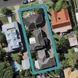 2/14 Beresford Street, Bayswater, Auckland
