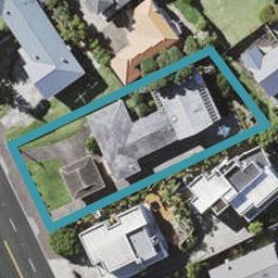 1/0 East Coast Road, Milford, Auckland