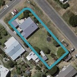 12 Ngapaki Street, Waikanae Beach, Waikanae