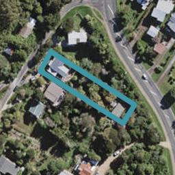 1 Lannan Road, Surfdale, Waiheke Island