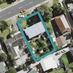 52 Zita Maria Drive, Massey, Auckland