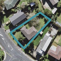 42 Kemp Road, Massey, Auckland
