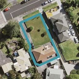 5 Lavelle Road, Henderson, Auckland