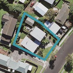 2/111 Muir Avenue, Mangere Bridge, Auckland
