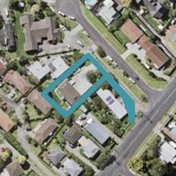 2/22B Sunnynook Road, Sunnynook, Auckland