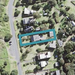 127 Marine Parade North, Piha