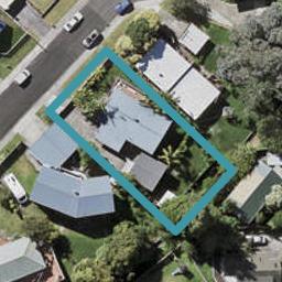 9 Jonathan Place, Sunnynook, Auckland