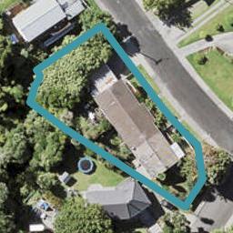 2/24 Liston Crescent, Howick, Auckland
