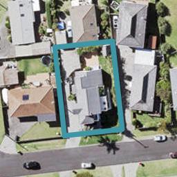 1/24 Hyde Road, Rothesay Bay, Auckland