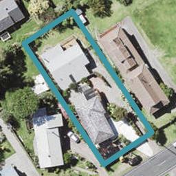 2/89 Arran Road, Browns Bay, Auckland