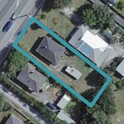 254 High Street North, Carterton
