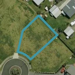 20 Fred Carr Place, One Tree Point