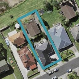 2/97 Beresford Street, Bayswater, Auckland