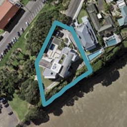2/12 Marine Terrace, Bayswater, Auckland