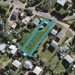 10 Nelson Avenue, Surfdale, Waiheke Island